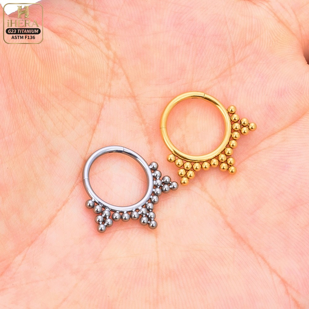 طقم حلقات الأنف من التيتانيوم  - مراجعة Septum Clicker Ring وسعره