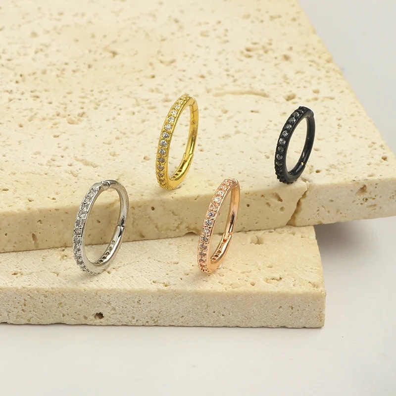 حلقة أنف شفافة 16G مرصعة بالزر - مراجعة Septum Clicker Ring وسعره
