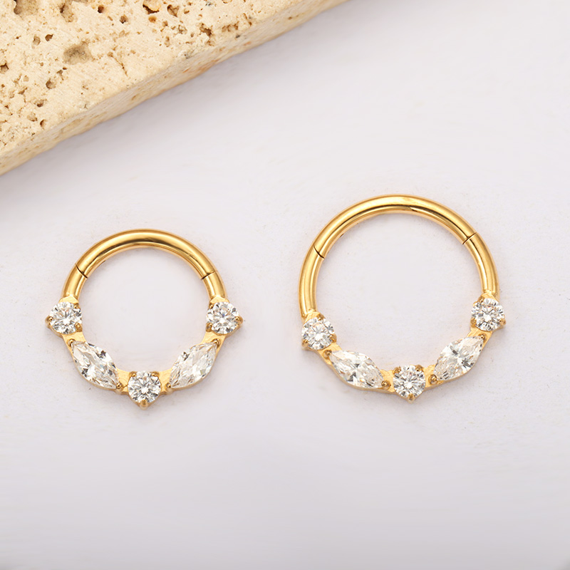 ASTM F136 التيتانيوم ماركيز تش - مراجعة Septum Clicker Ring وسعره