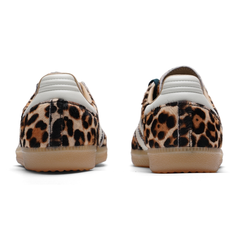 أحذية أديداس (Adidas) Trefoil  - مراجعة Adidas Shoes Samba وسعره